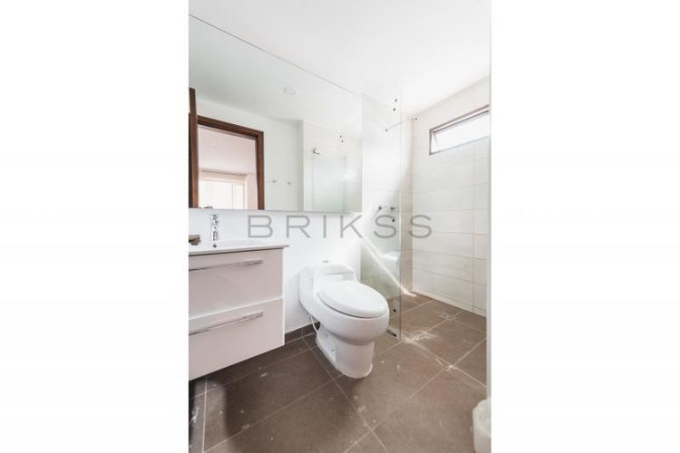 Apartamento de 3 alcobas en venta en San Patricio, Bogotá, 244 m² · foto 18 de 19