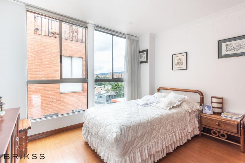 Apartamento en venta en Pontevedra, Bogotá · foto 6 de 11