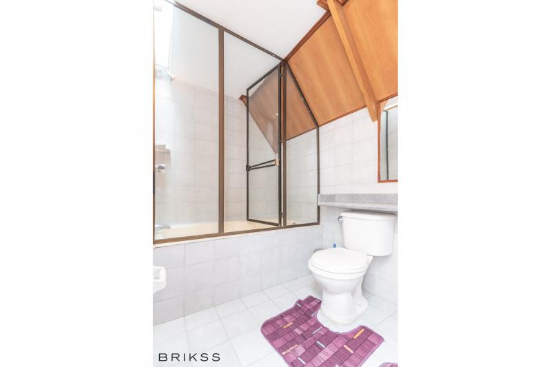 Apartamento en venta en Pontevedra, Bogotá · foto 8 de 11