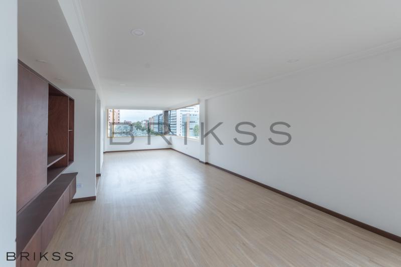 Apartamento en venta en Chico Norte, Bogotá · foto 4 de 21