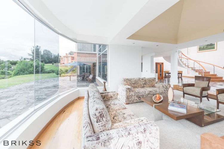Casa de 4 alcobas en venta en Conejera, Bogotá, 950 m² · foto 4 de 23