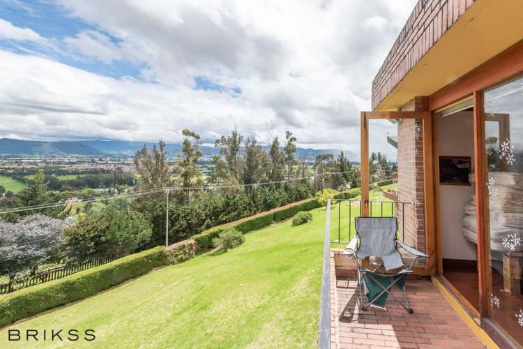 Casa de 5 alcobas en venta en San Isidro, Chía, 400 m² · foto 23 de 24