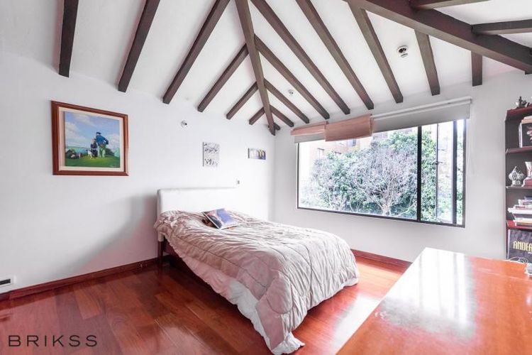Casa de 5 alcobas en venta en La Calleja, Bogotá, 300 m² · foto 18 de 22