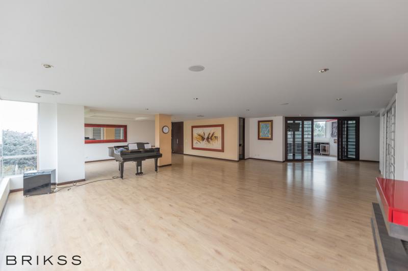 Apartamento en venta en Colinas De Suba, Bogotá · foto 2 de 17