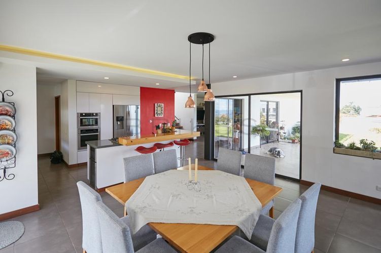 Casa de 4 alcobas en venta en Carrizales, El Retiro, 290 m² · foto 4 de 24