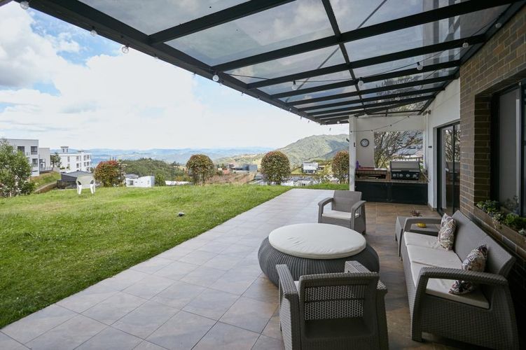 Casa de 4 alcobas en venta en Carrizales, El Retiro, 290 m² · foto 7 de 24