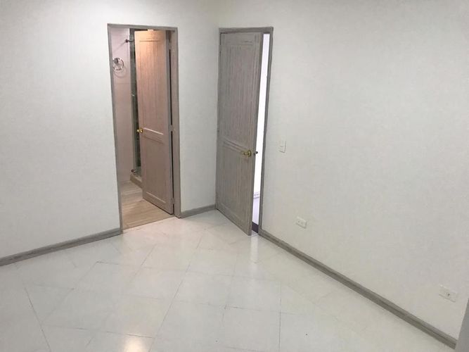 Apartaestudio en venta en Cambulos, Pereira, 50 m² · foto 6 de 10