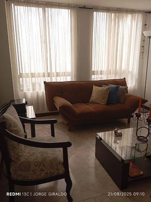 Apartamento de 3 alcobas en venta en Estambul, Manizales, 73 m² · foto 3 de 15