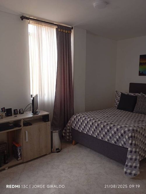 Apartamento de 3 alcobas en venta en Estambul, Manizales, 73 m² · foto 5 de 15