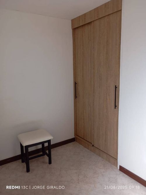 Apartamento de 3 alcobas en venta en Estambul, Manizales, 73 m² · foto 11 de 15