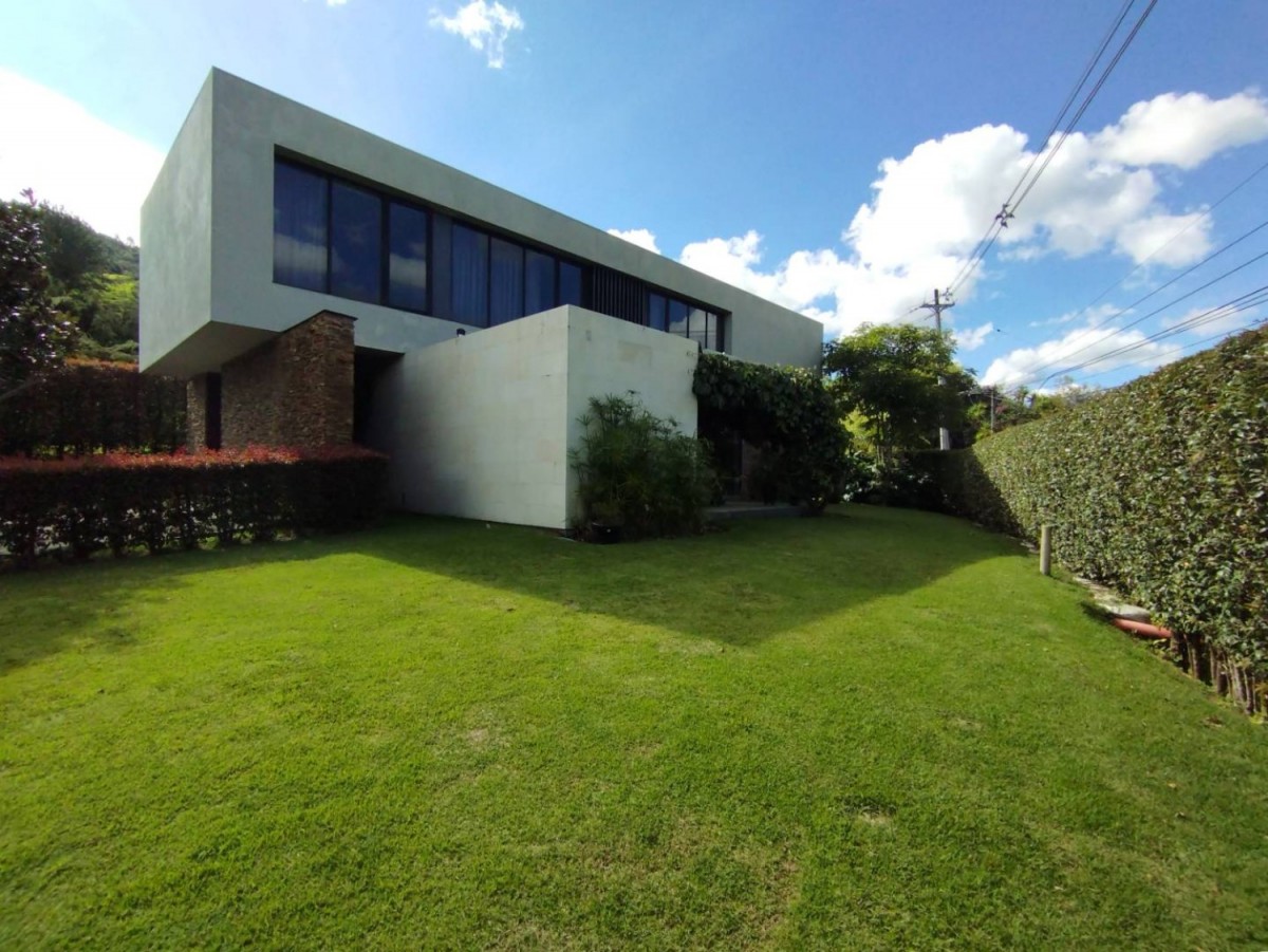 Casa Campestre en Arriendo en El Retiro en El Carmen