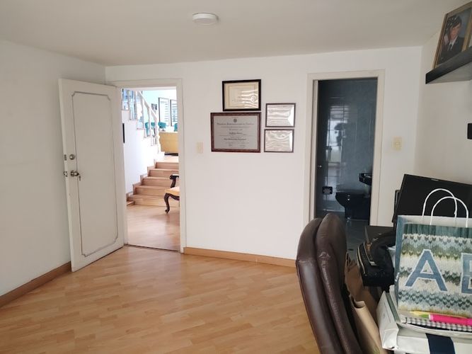 Casa de 4 alcobas en venta en Los Andes, Bogotá, 260 m² · foto 23 de 24