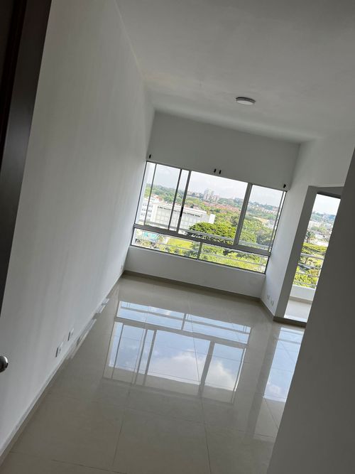 Apartamento de 3 alcobas en venta en Ciudad Jardin, Cali, 105 m² · foto 12 de 23