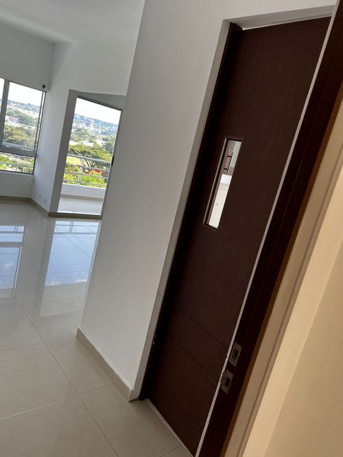 Apartamento de 3 alcobas en venta en Ciudad Jardin, Cali, 105 m² · foto 16 de 23