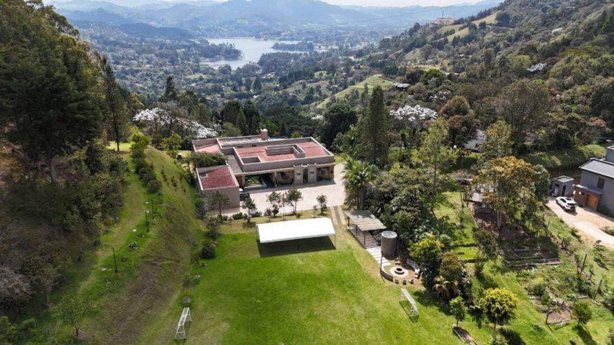 Finca en arriendo en Los Salados, El Retiro, 850 m² · foto 4 de 19