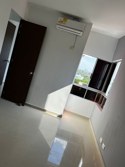 Apartamento de 3 alcobas en venta en Ciudad Jardin, Cali, 105 m² · foto 20 de 23