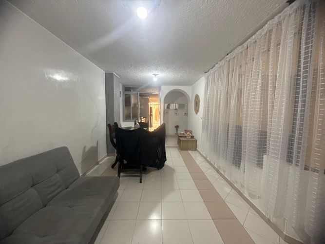 Apartamento de 3 alcobas en venta en El Prado, Bucaramanga, 77 m² · foto 2 de 18