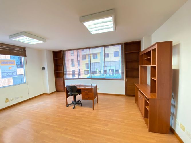 Oficina en arriendo en Florida Alto, Armenia, 38 m² · foto 4 de 5