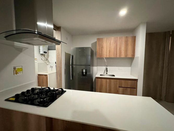 Apartamento de 1 alcoba en arriendo en El Poblado, Medellín, 65 m² · foto 6 de 12