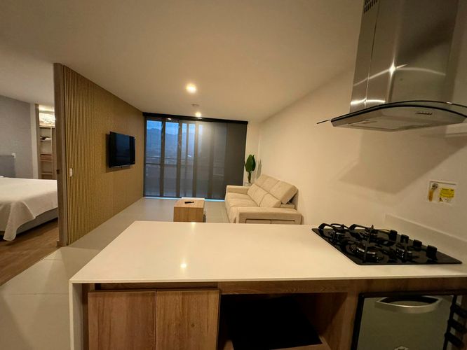 Apartamento de 1 alcoba en arriendo en El Poblado, Medellín, 65 m² · foto 3 de 12