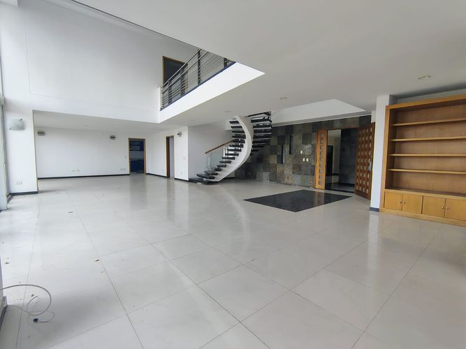 Apartamento de 4 alcobas en venta en Sotomayor, Bucaramanga, 400 m² · foto 4 de 24