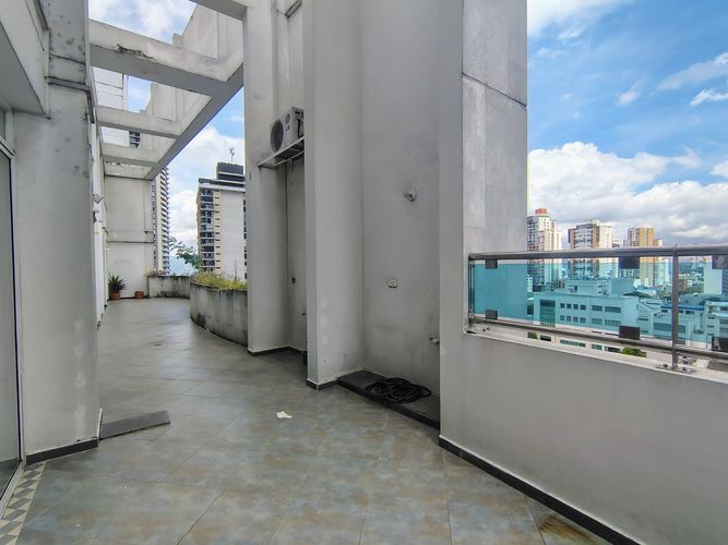 Apartamento de 4 alcobas en venta en Sotomayor, Bucaramanga, 400 m² · foto 23 de 24