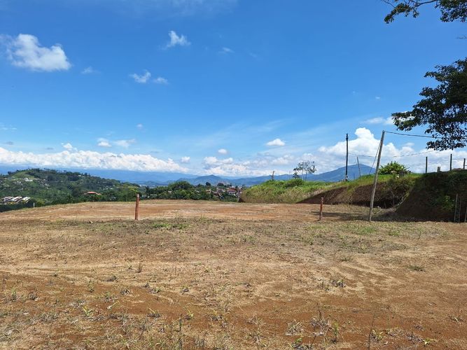 Lote en venta en San Jose Sur, Pereira, 1500 m² · foto 2 de 18
