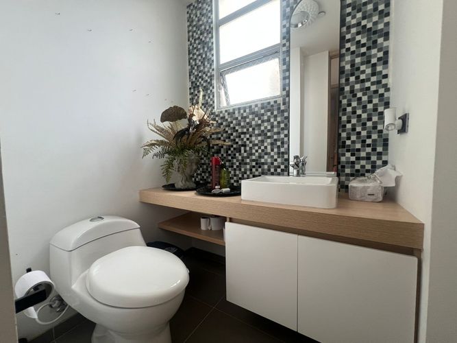 Apartamento de 3 alcobas en venta en Loma Del Chocho, Envigado, 170 m² · foto 14 de 17