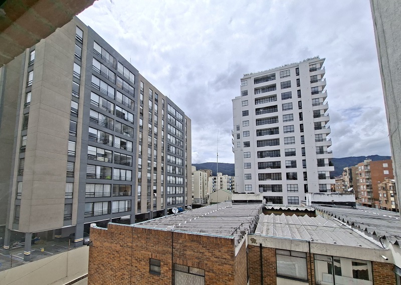 Apartamento en venta en Cedritos, Bogotá · foto 3 de 8