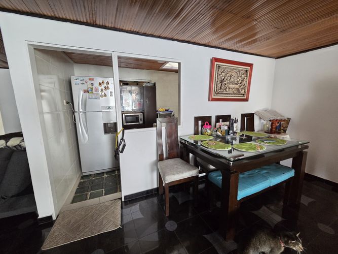 Casa de 7 alcobas en venta en Prado Pinzon, Bogotá, 240 m² · foto 5 de 24