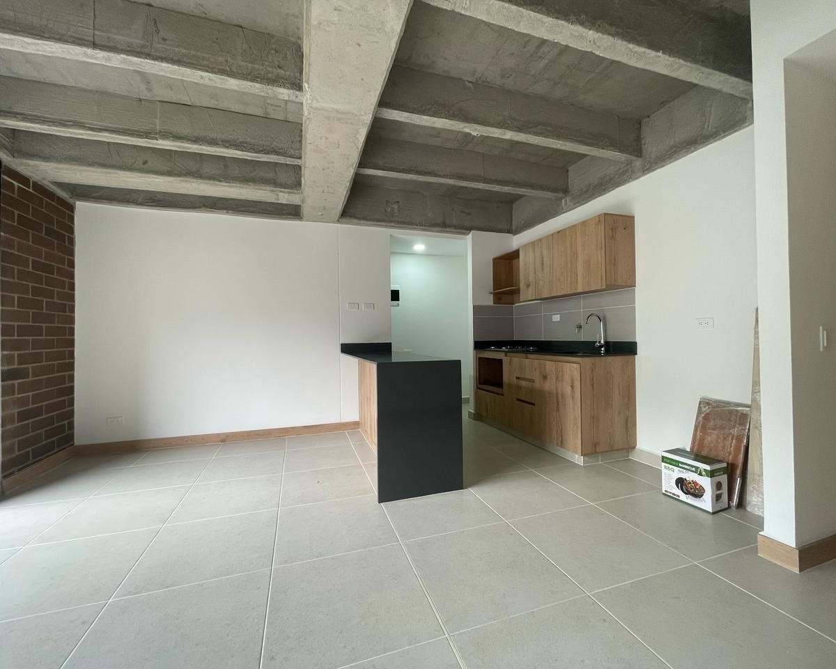 Apartamento en venta en El Poblado, Medellín · foto 4 de 12