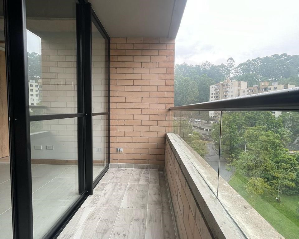 Apartamento en venta en El Poblado, Medellín · foto 12 de 12