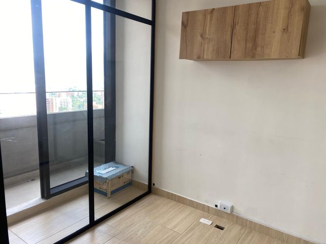Oficina en arriendo en Alejandría, Medellín, 65 m² · foto 10 de 13