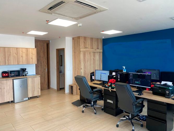 Oficina en arriendo en Alejandría, Medellín, 65 m² · foto 6 de 13