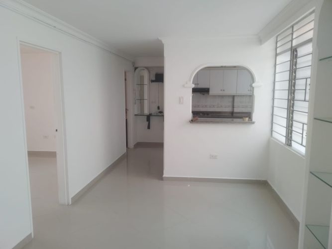 Oficina en arriendo en Laureles, Medellín, 73 m² · foto 2 de 12