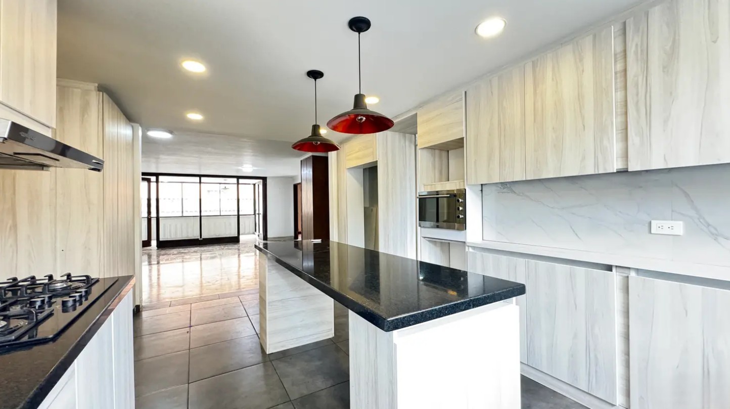 Apartment for sale in Colon, Medellín