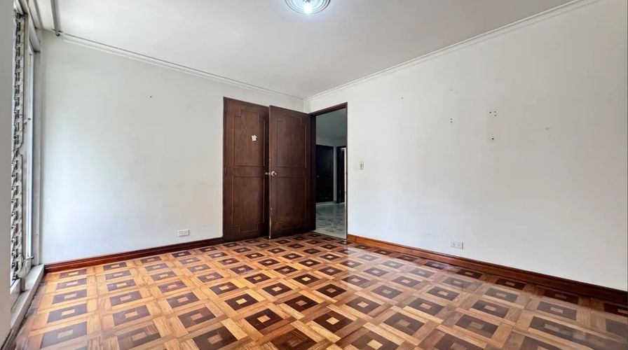 Apartamento de 5 alcobas en venta en Colon, Medellín, 329 m² · foto 19 de 24