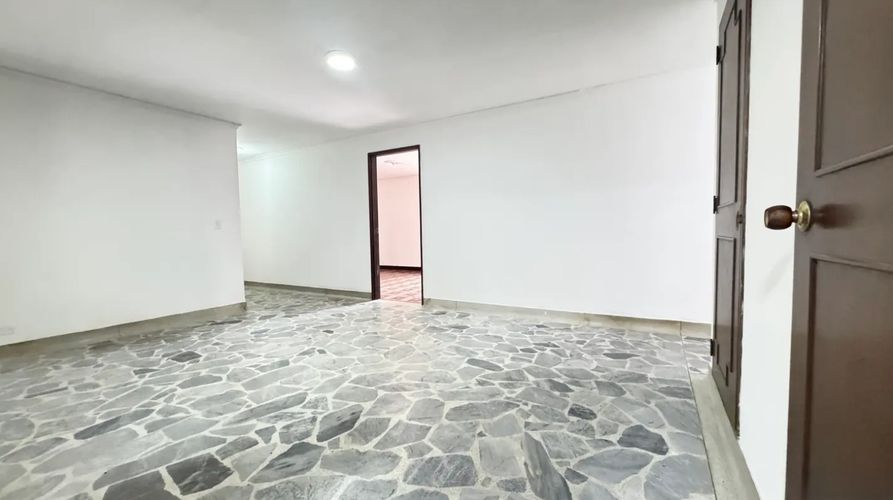 Apartamento de 5 alcobas en venta en Colon, Medellín, 329 m² · foto 16 de 24