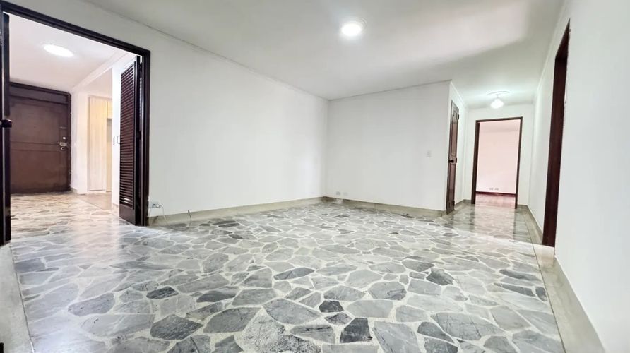 Apartamento de 5 alcobas en venta en Colon, Medellín, 329 m² · foto 15 de 24