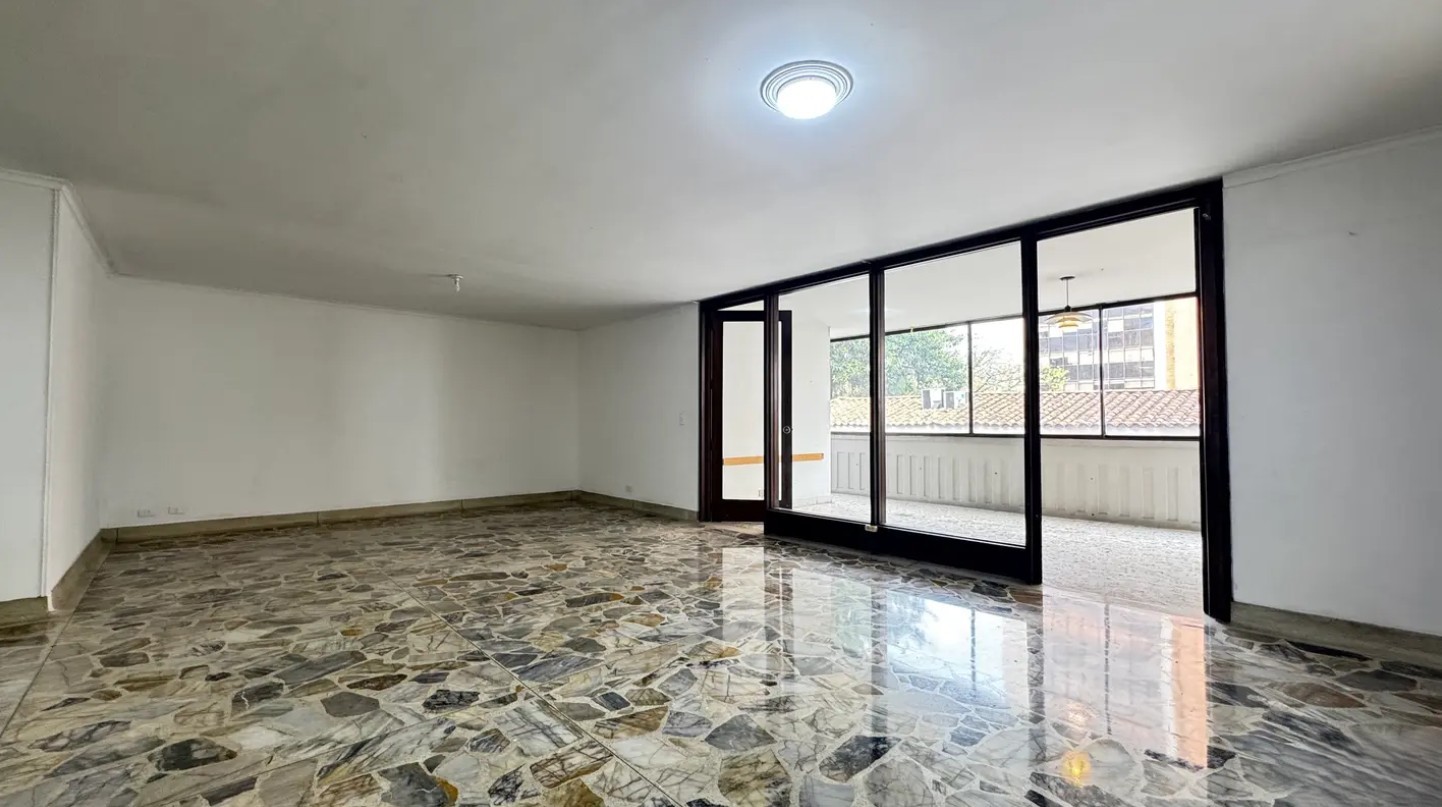 Apartment for sale in Colon, Medellín 5