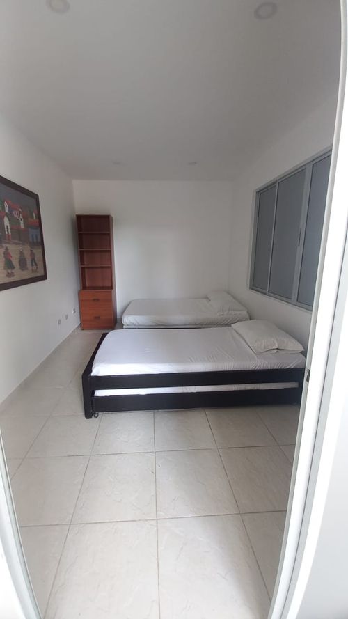 Casa de 4 alcobas en venta en Murillo, Armenia, 363 m² · foto 23 de 24