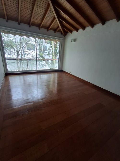 Casa de 4 alcobas en venta en Zuñiga, Envigado, 294 m² · foto 10 de 20