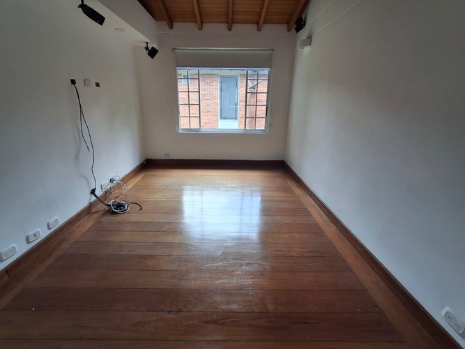 Casa de 4 alcobas en venta en Zuñiga, Envigado, 294 m² · foto 9 de 20