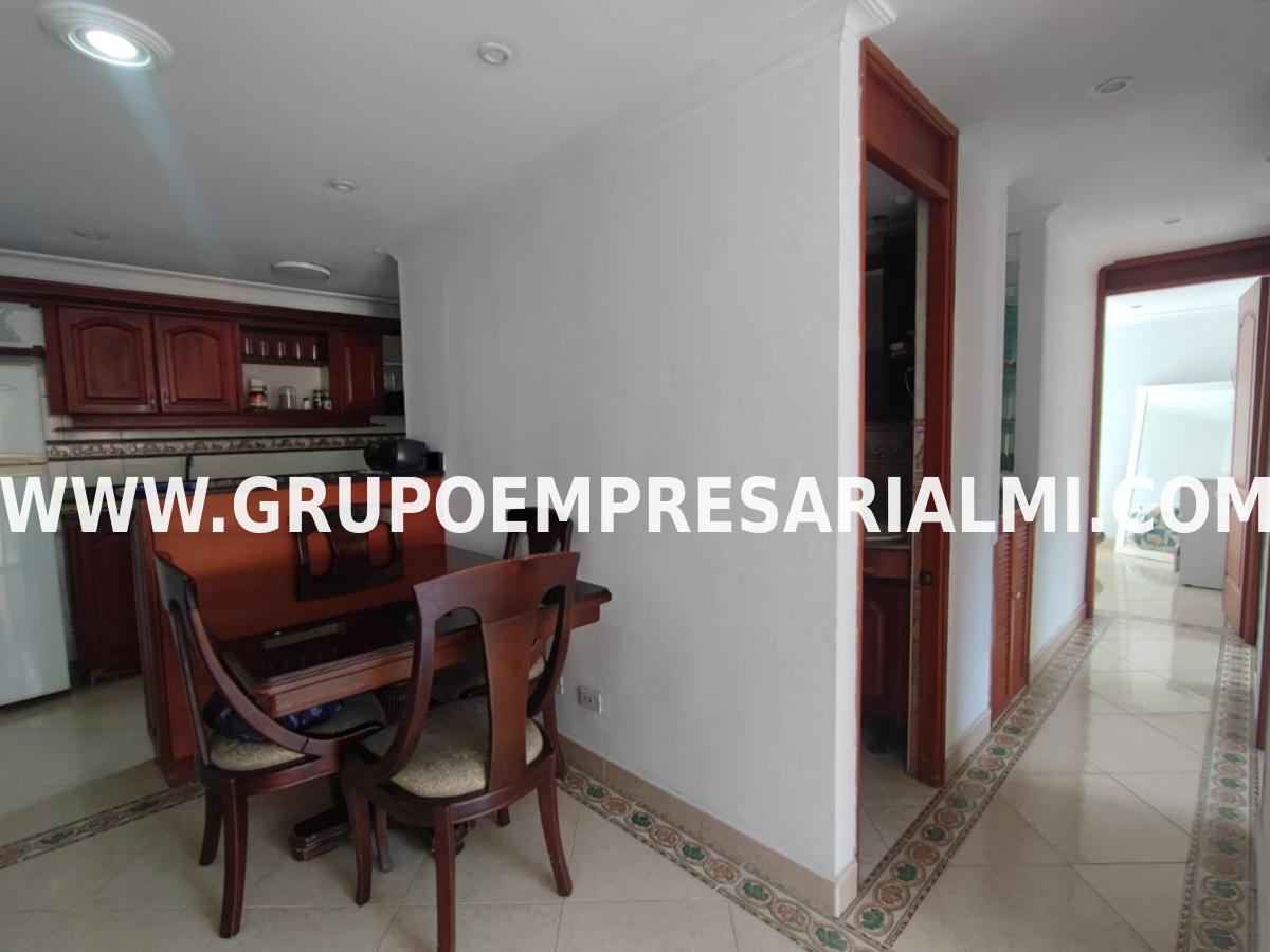 Apartment for sale in El Poblado, Medellín 3