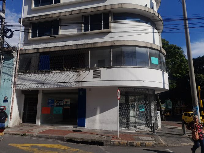 Local en arriendo en Centro, Bucaramanga, 446 m² · foto 2 de 22