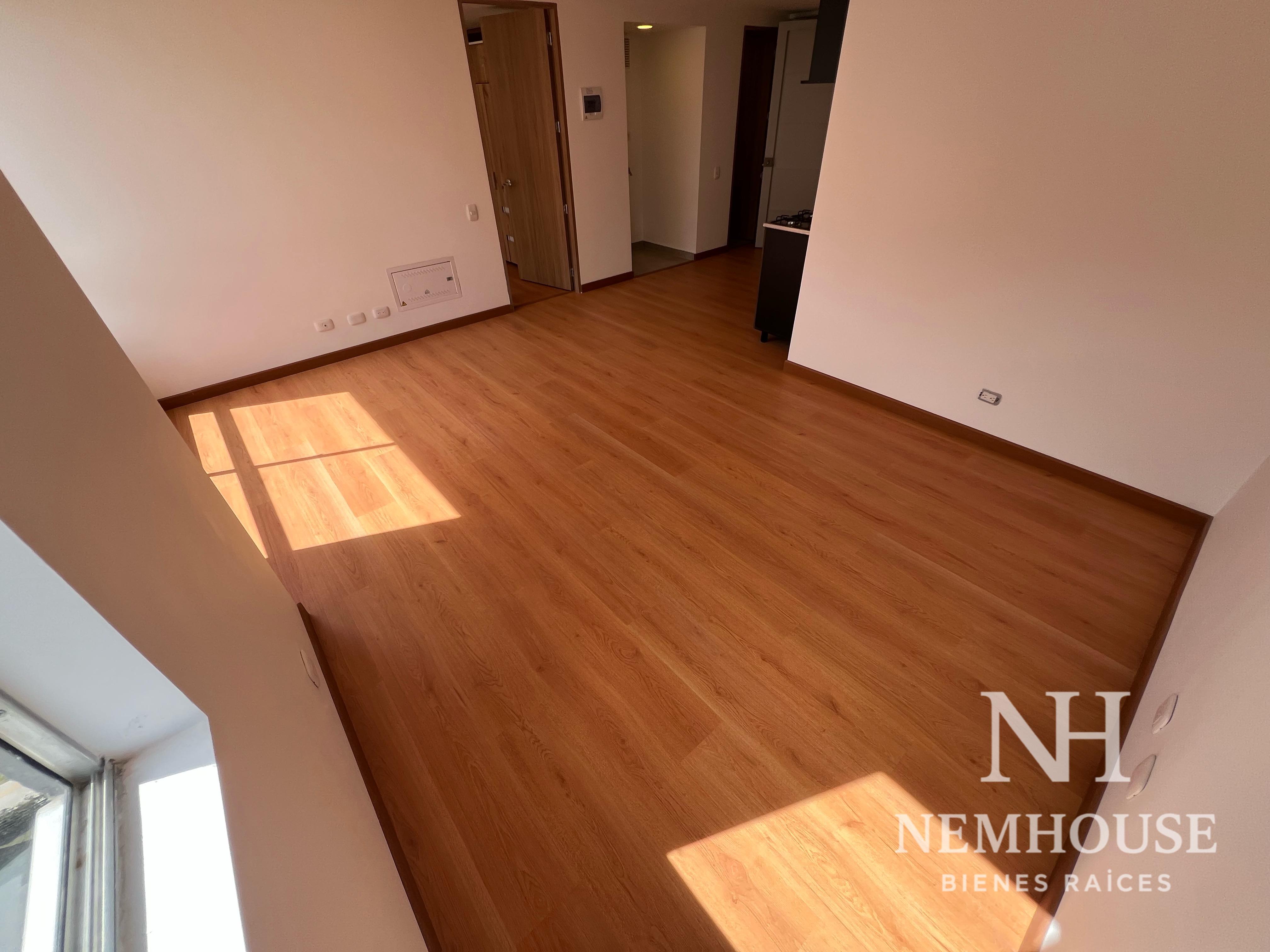 Apartamento en venta en Lagos De Torca, Bogotá · foto 2 de 18