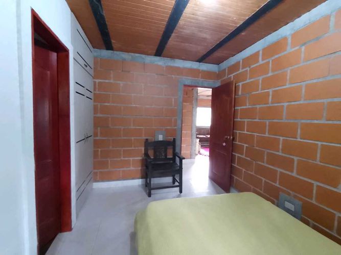 Casa en venta en Santa Elena, Medellín · foto 6 de 24