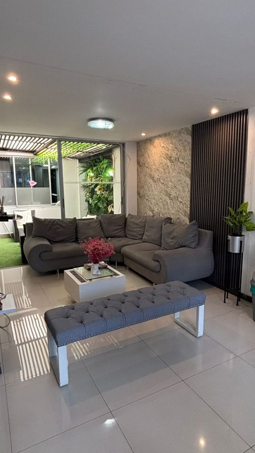 Apartamento en venta en Cristobal, Medellín · foto 2 de 12