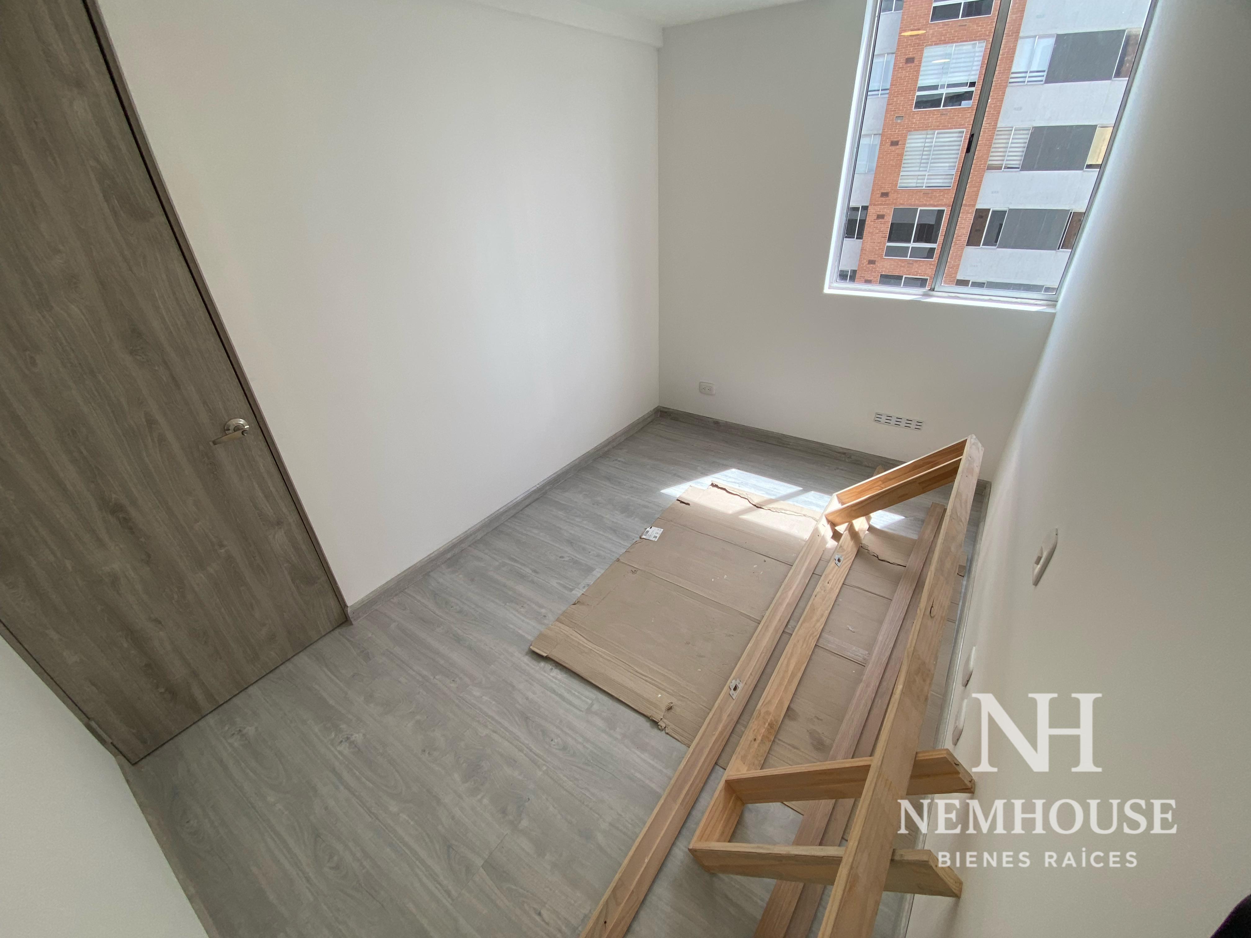 Apartamento en venta en Lagos De Torca, Bogotá · foto 2 de 9