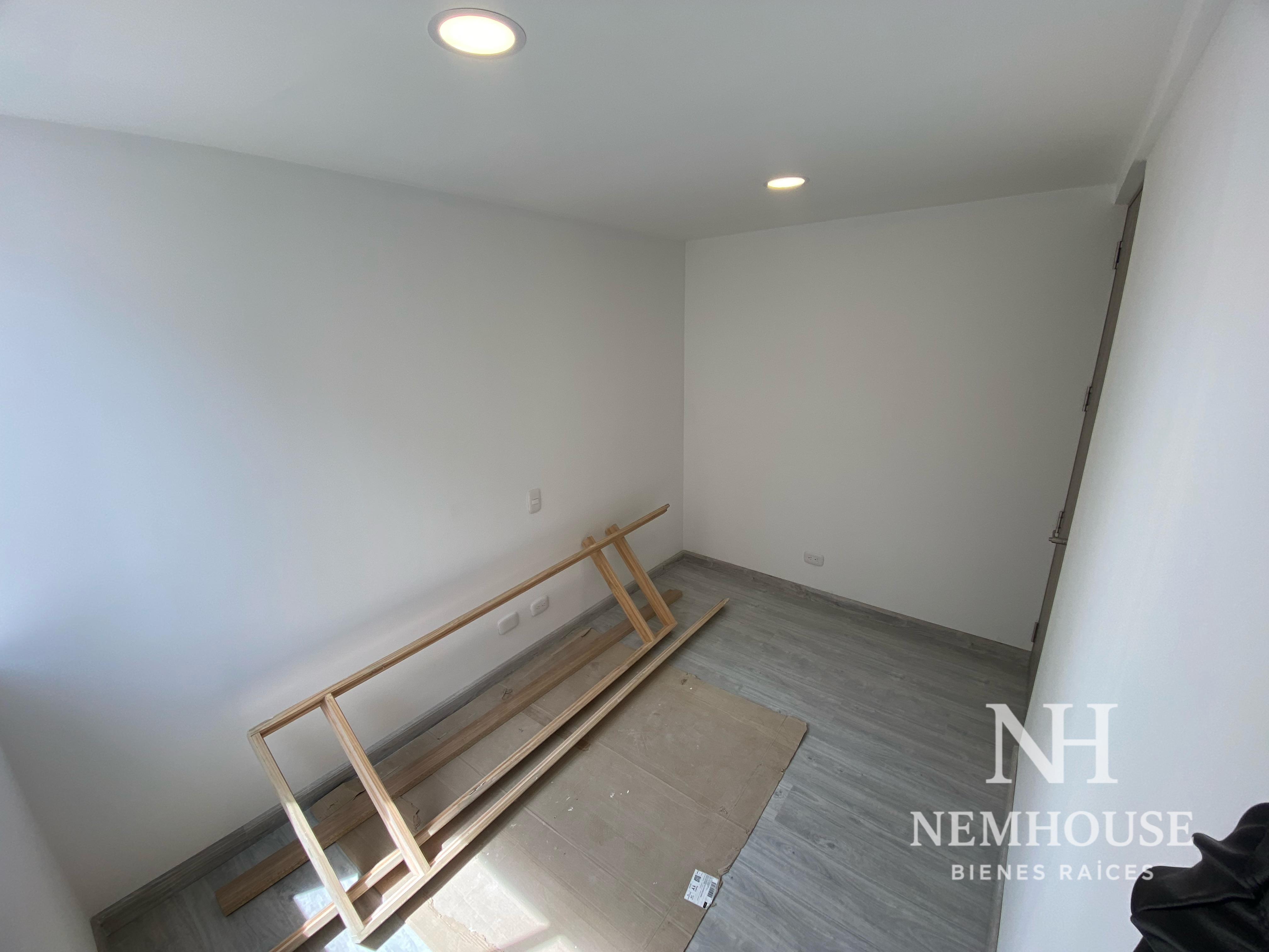 Apartamento en venta en Lagos De Torca, Bogotá · foto 3 de 9